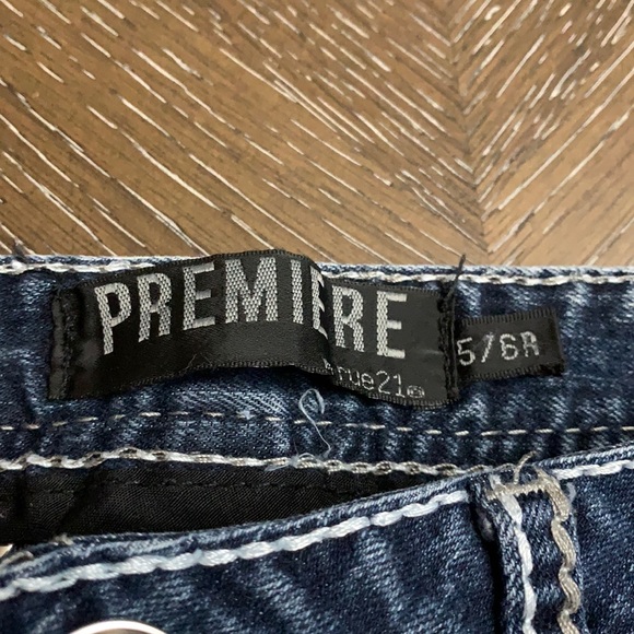 Firm Price- Premier by Rue 21 distressed boot cut medium wash denim jeans - Picture 13 of 17